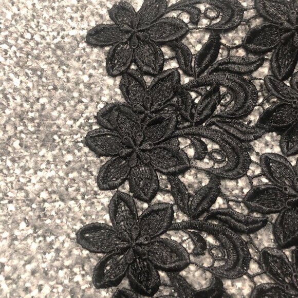 Vintage Single-Breasted Cropped Grey Tweed Jacket Black Lace Appliques Size 10 - Picture 6 of 7